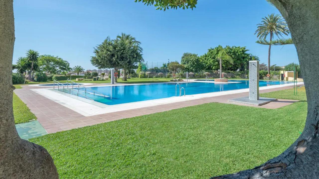 Apartamento La Torre 1337 Precioso, Moderno Y Con Piscina Torremolinos Zewnętrze zdjęcie